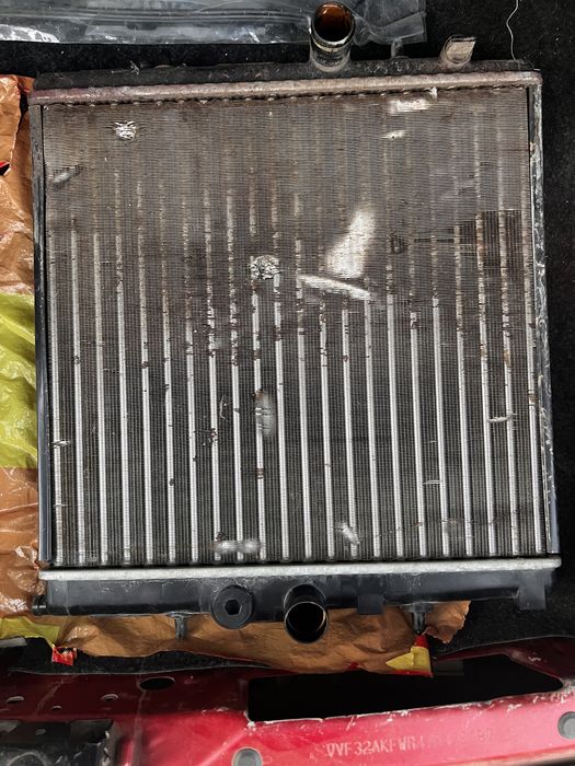 Пежо 206 радиатор основной, гур