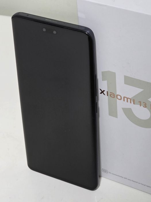Xiaomi 13 Lite (8GB / 256GB) – Черен, Отлично състояние, Пълен комплект