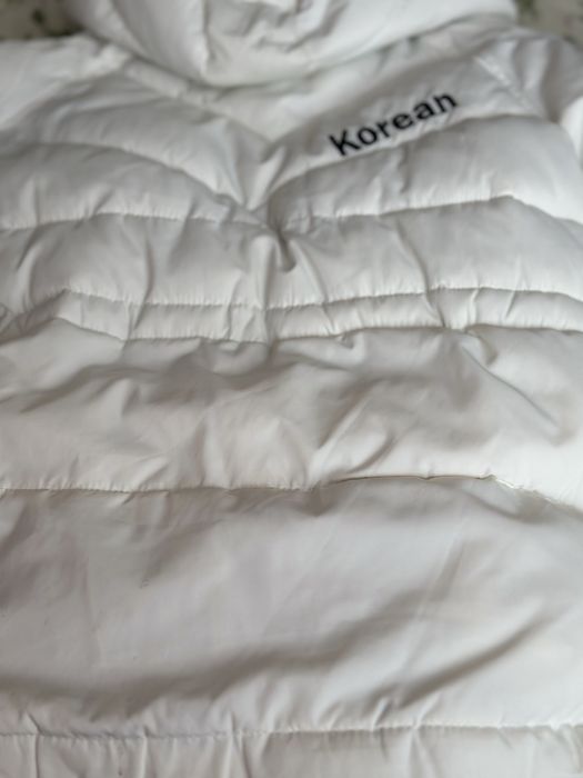 Продам женскую куртку