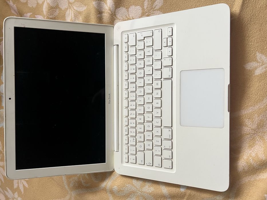 Macbook air unibody