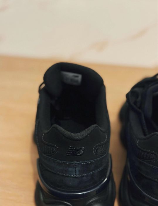 New Balance 9060 Black