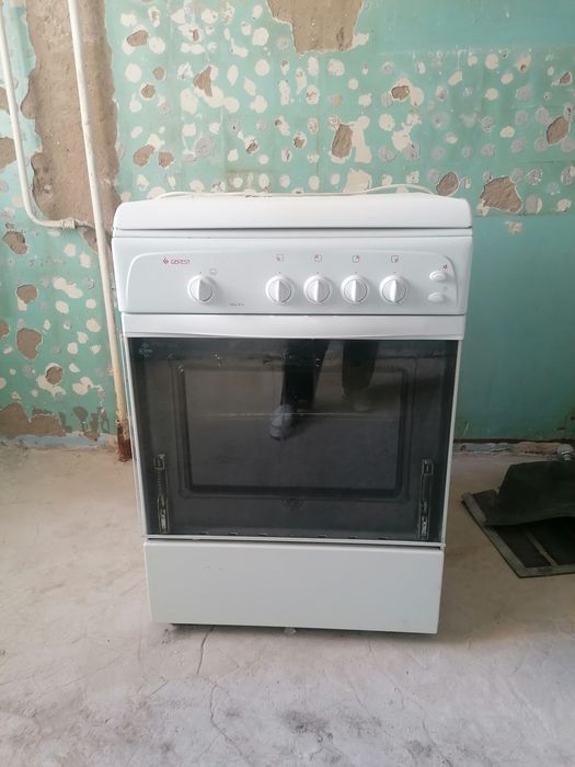 Газовая плита + вытяжка