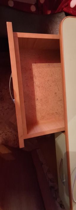 Продам стол в хорошем состоянии