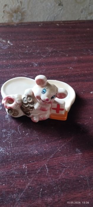Фарфоровые фигуры