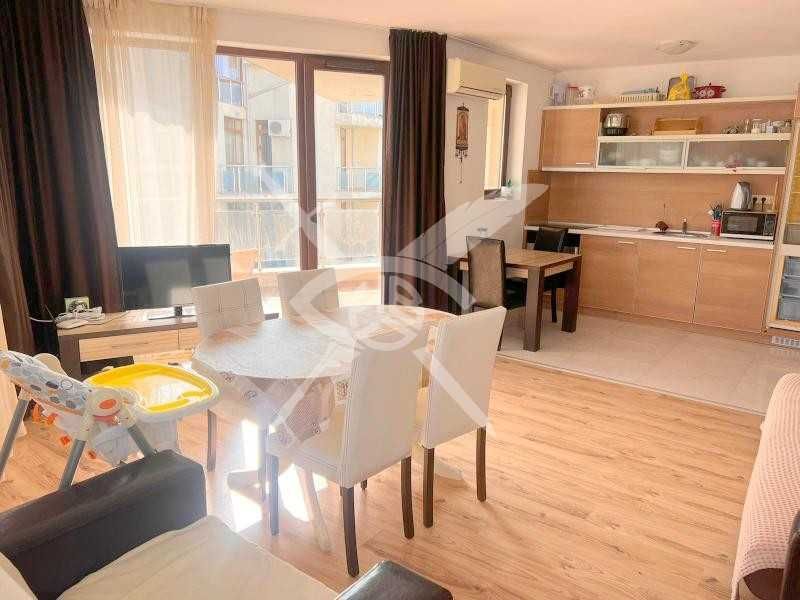 Продава се Тристаен апартамент в Свети Влас - 112 кв.м за 1143 €/кв.м - Снимка #2