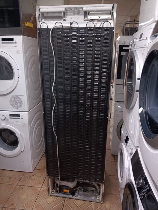 Огромен иноксов фризер Миеле Miele no Frost A+++ 2 години гаранция!