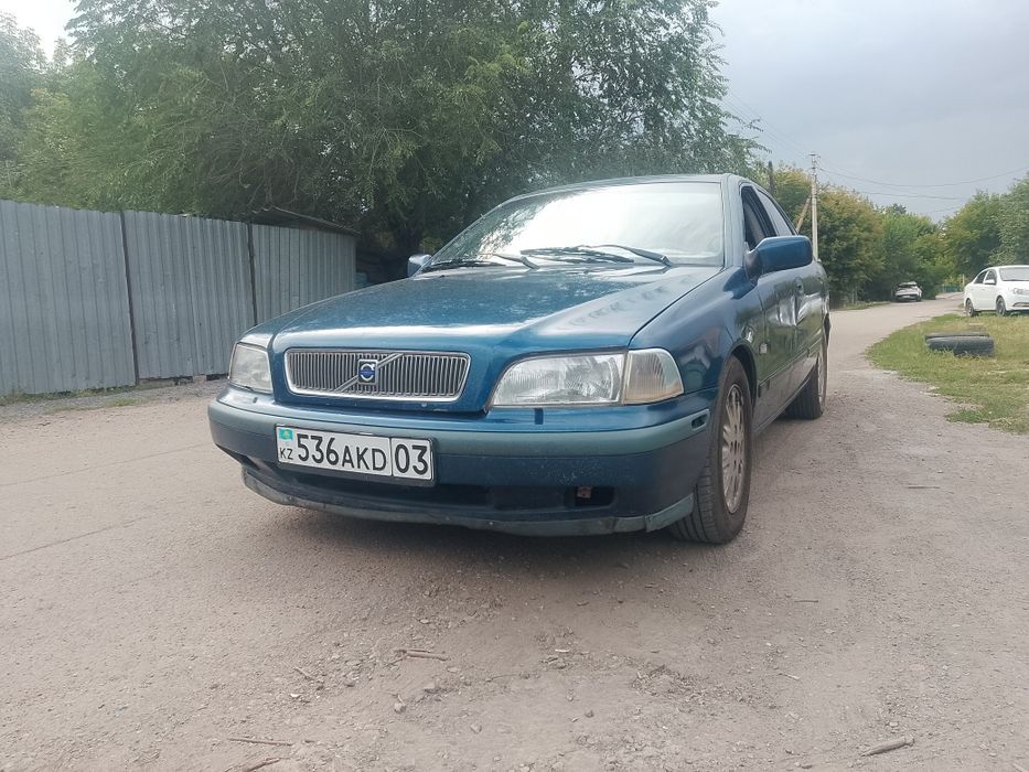 Продам вольва S40 2.0бензин