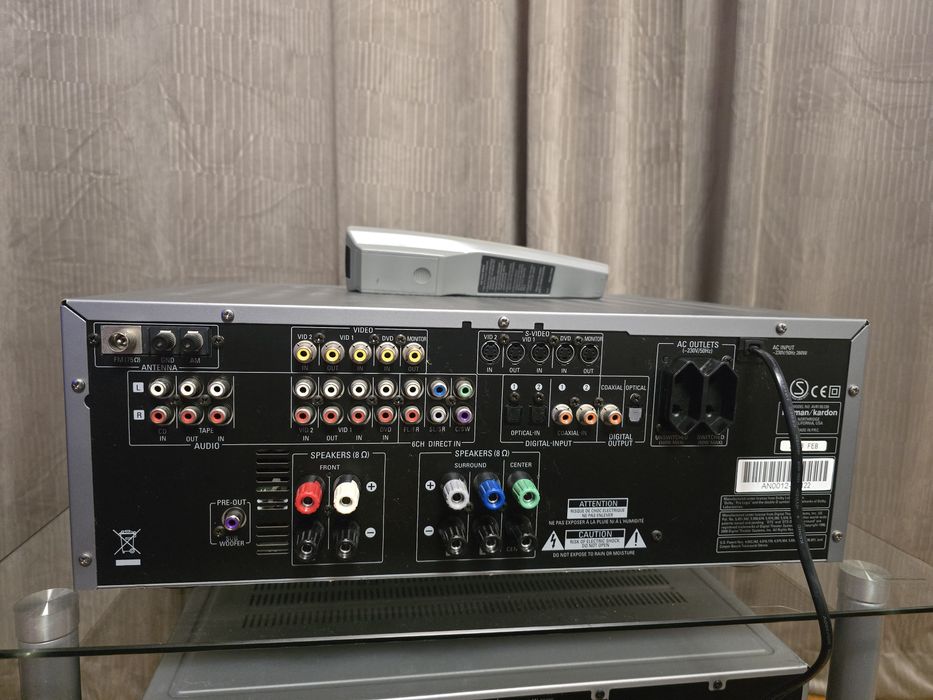 Amplificator Harman Kardon AVR 130 /Hi-Fi/Logic 7/DTS/Dolby Digital