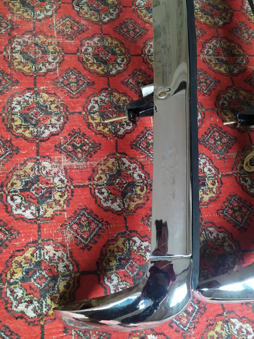 Бампер или буфер первый выпуск газ 24, 2401