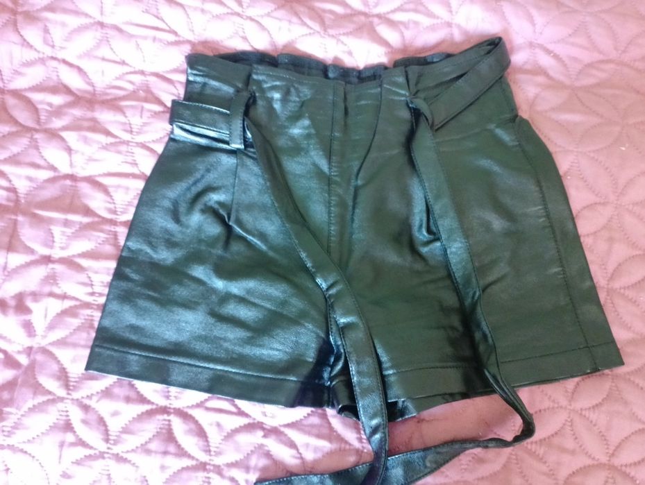 Кожени панталонки,128 и 134