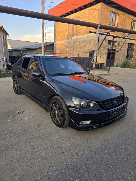 Lexus is300 в рассрочку!