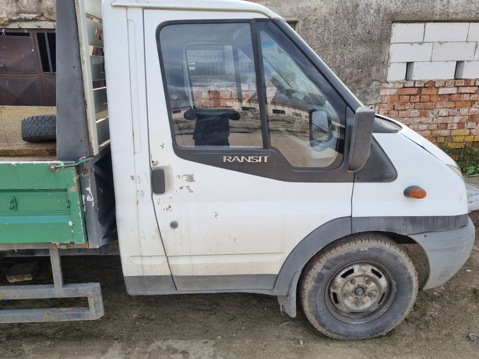 Duba Ford Transit 2007 2.4