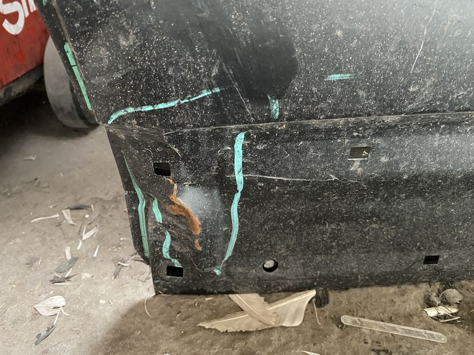 Задна лява врата Хюндай Санта фе 2019, 2020, 2021, 2022, 2023 г.