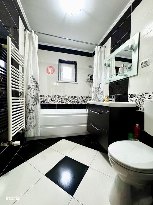 SE INCHIRIAZA Apartament cu 2 camere decomandat, Etaj 3, Falticeni, SV