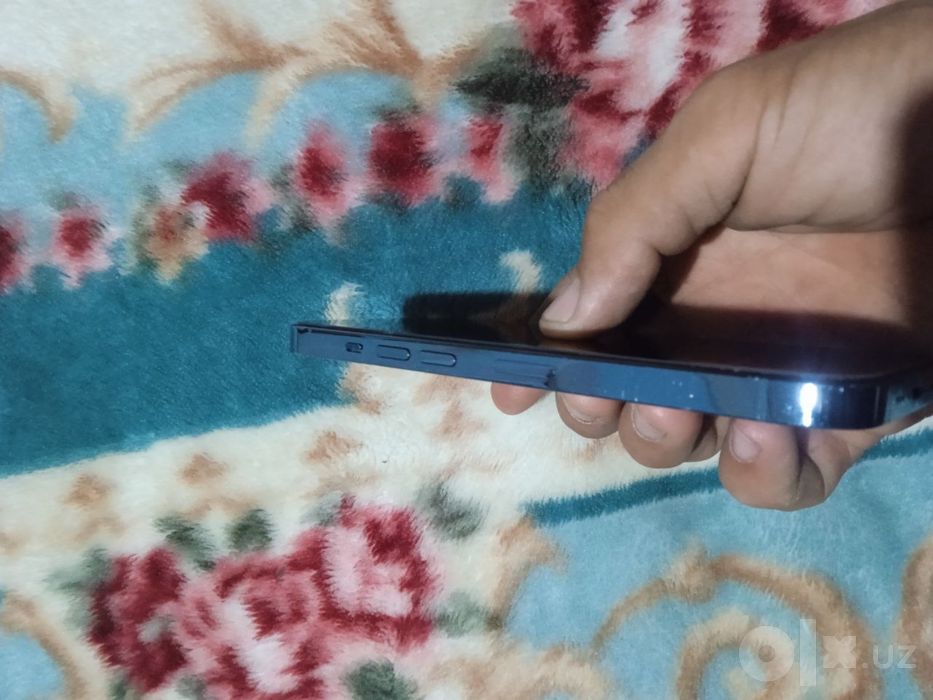 Iphone 13 pro srochna sotiladi