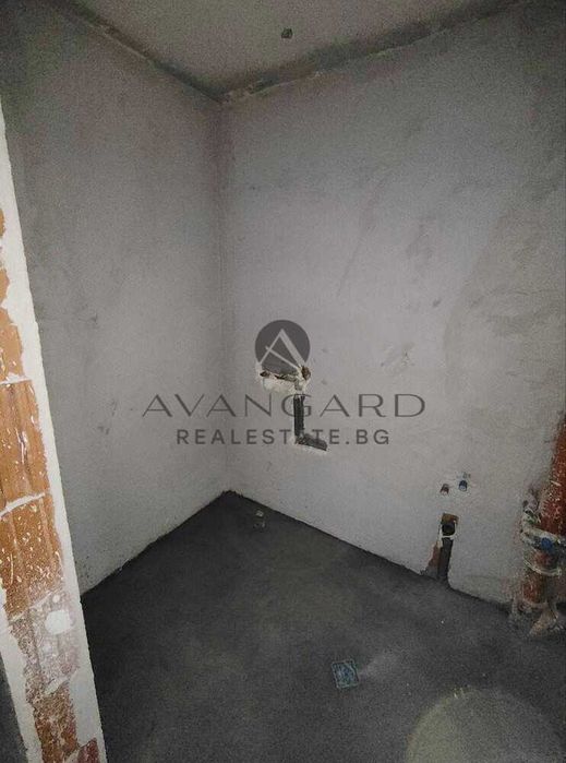 Продава се Двустаен апартамент в Пловдив, Христо Смирненски - 70 кв.м за 1530 €/кв.м - Снимка #4