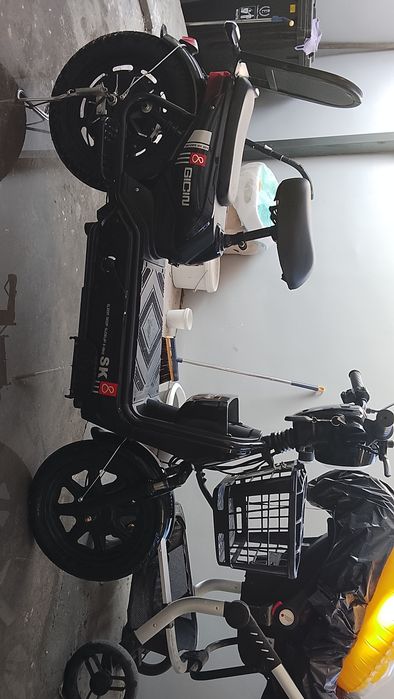 Elektro moped S8