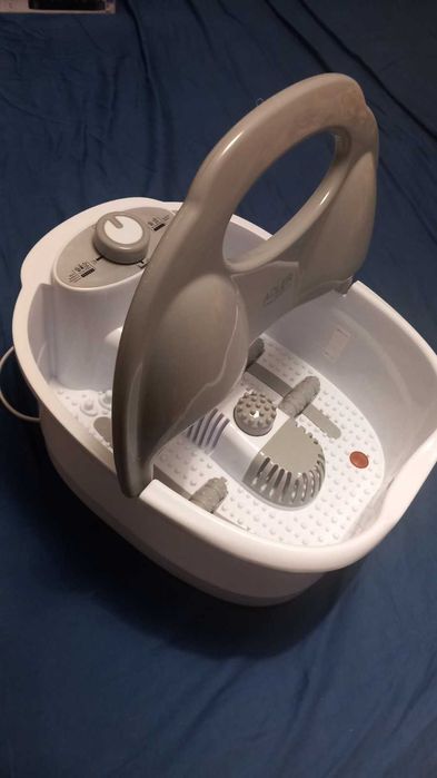 Нова ваничка масажор за крака Adler AD 2167