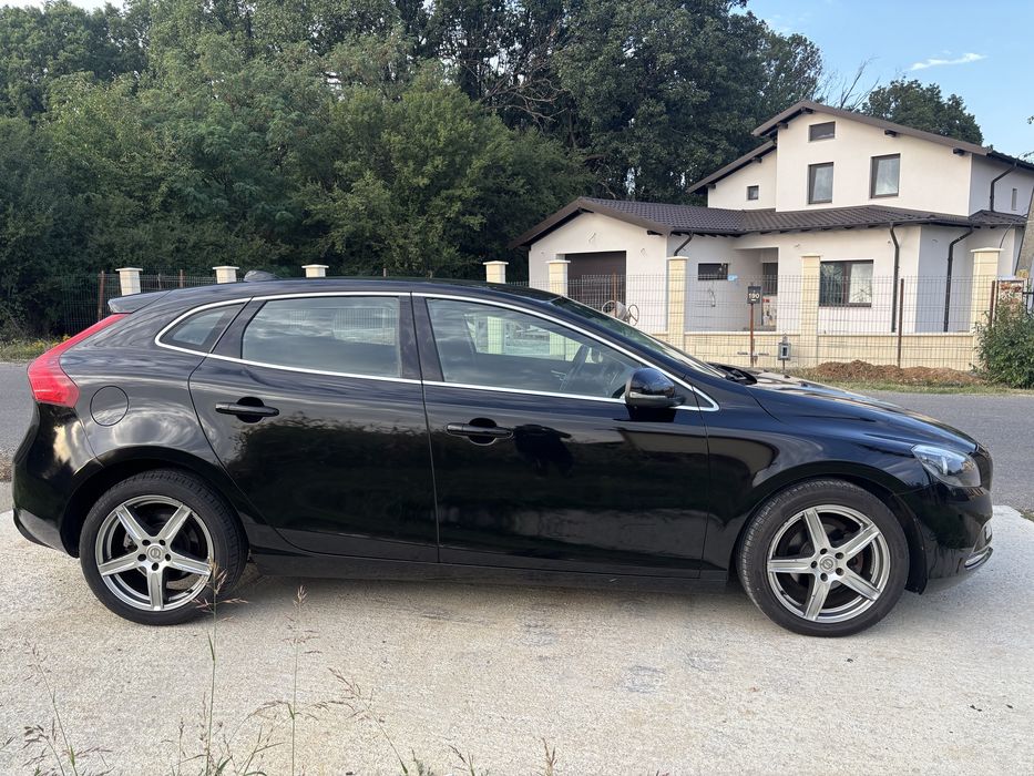 Volvo V40,2.0-120cp,euro 6