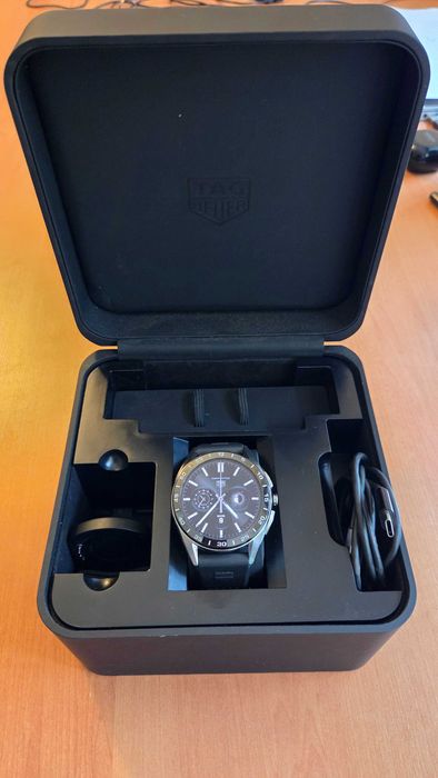 TAG HEUER Connected E4, 45мм