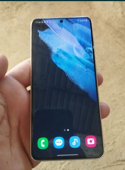 Samsung s21 5g  8/256 GB.