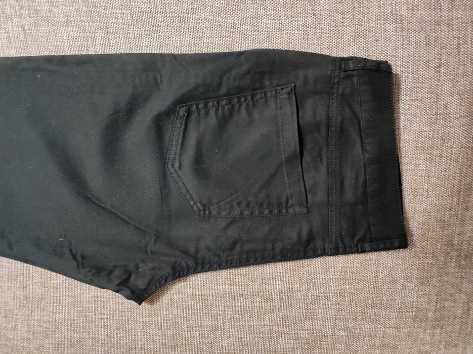 Брюки Манго, женские, стрейчевые, тонкие, чёрного цвета. Размер 48.