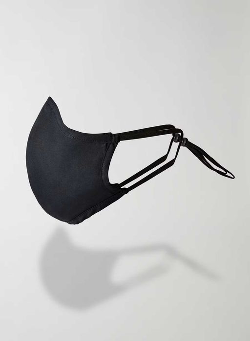 Медицинская маска Aritziya, контурная, с регуляторами