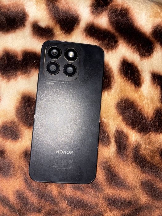 Продам Honor x8b