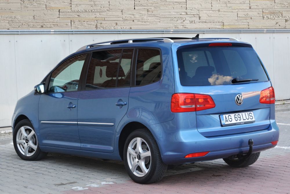 Volkswagen Touran/2.0TDI/DSG/PANORAMIC/Proprietar/ CARTE SERVICE