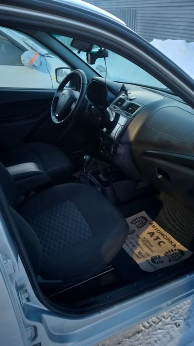 Продам lada granta fl