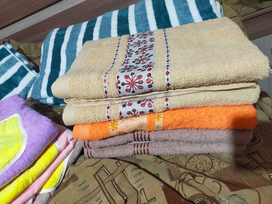 Продам полотенце банное,  сауник