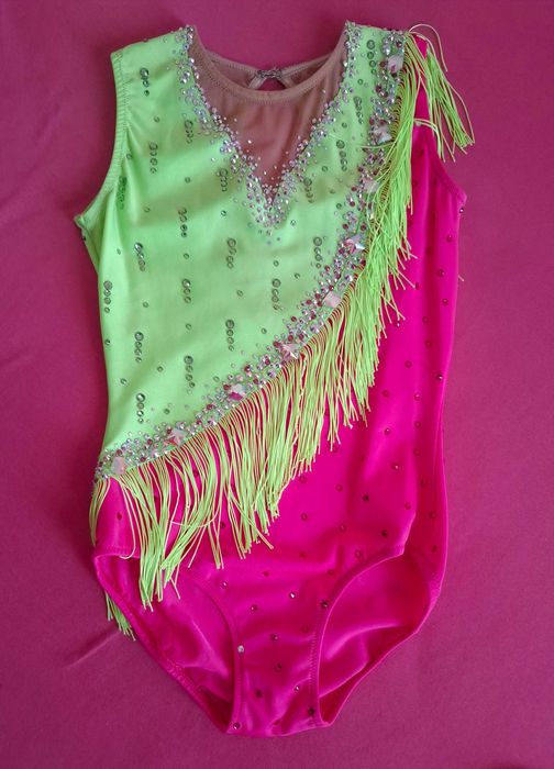 Трико за художествена гимнастика