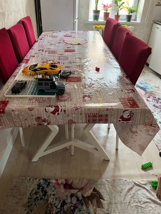 Стол сатылады стулья