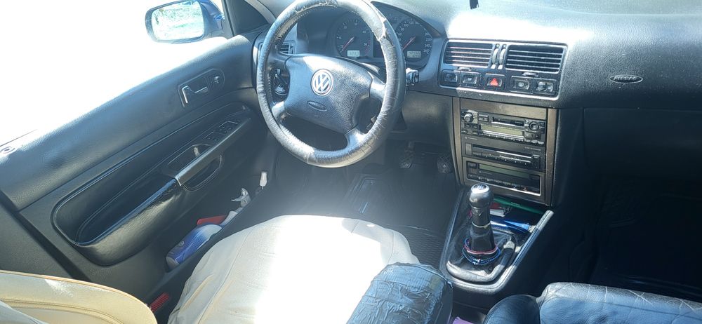 Vand vw bora an 2000