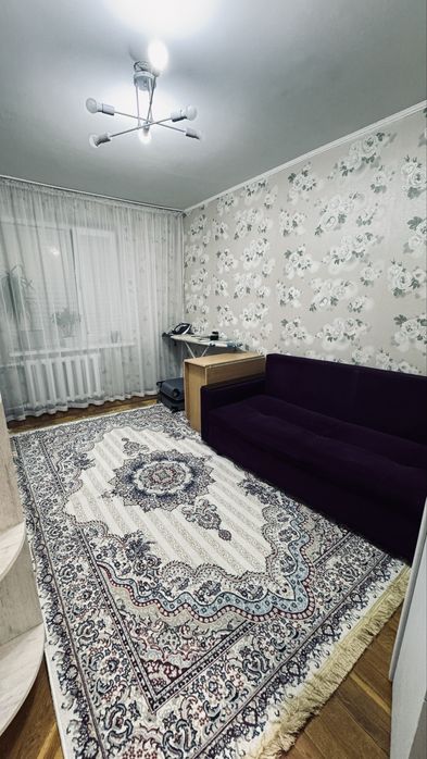 Продам 2-хкомн кв р-н Автопарк