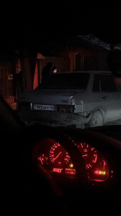 Продам запчасти на Ваз 21099.