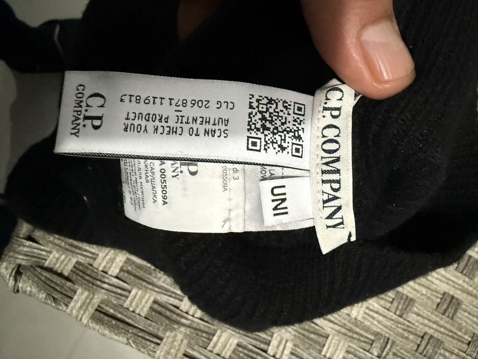 CP Company,оригинална шапка