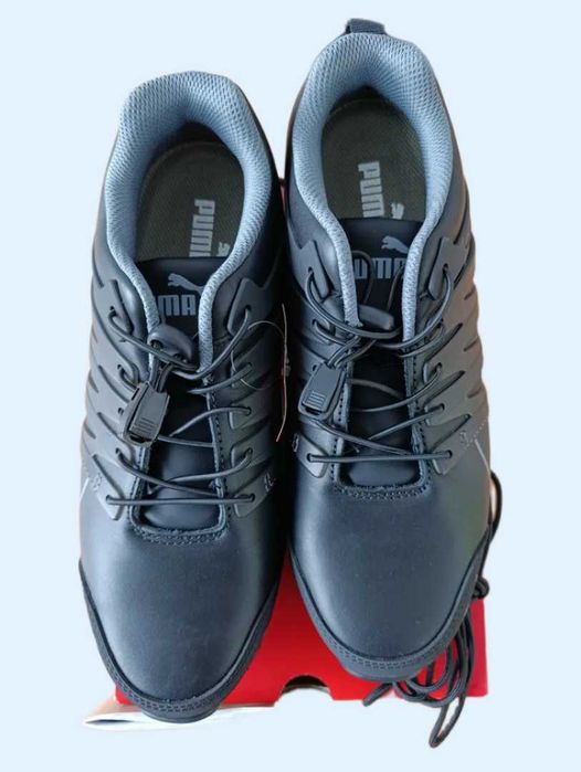 Продавам работни обувки Puma Velocity Black Low S3 ESD