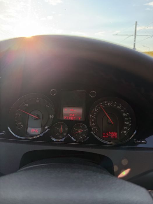 Volkswagen passat b6 USOR AVARIAT!