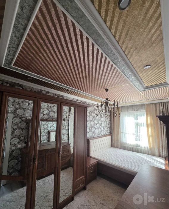 Сдается 2 ком Улица Шота Руставели кофейня Bon Ресторан Канотчи