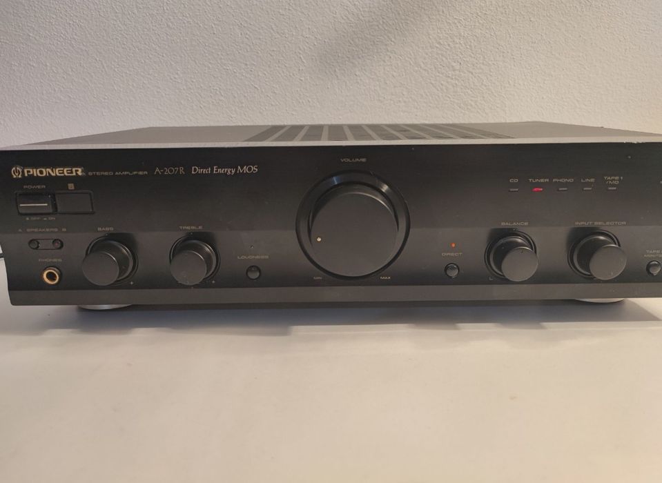 Amplificator Pioneer A207 R statie