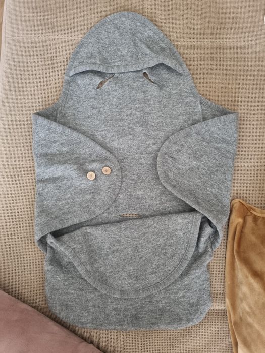 Завивка за стол за кола/количка