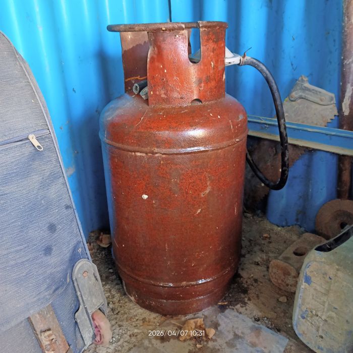 Газ балон средний