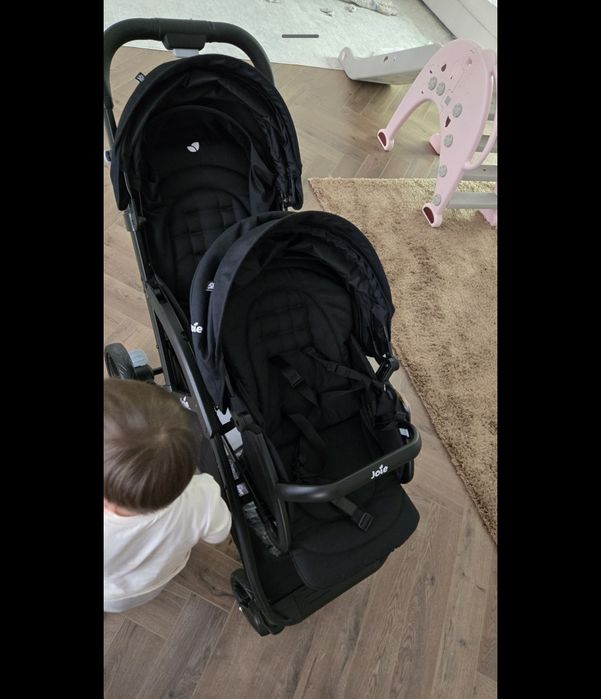 Коляска для двойни joie evalite