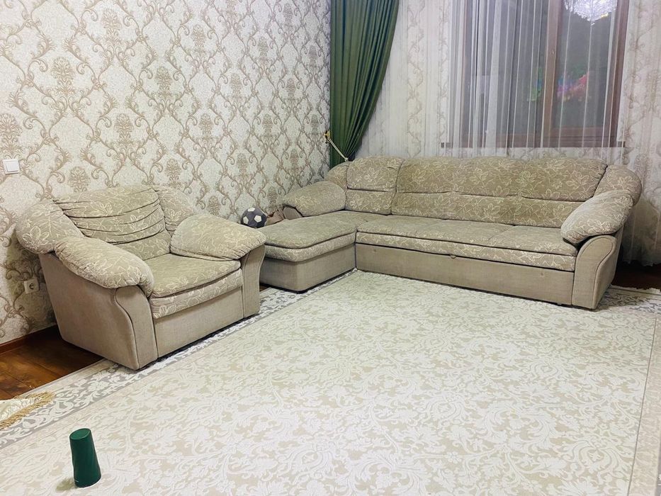 Продам диван с кресло