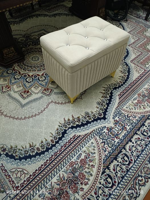 Pufik zakazga qberiladi ichi ochiladigon boʻladi zakazga qarab