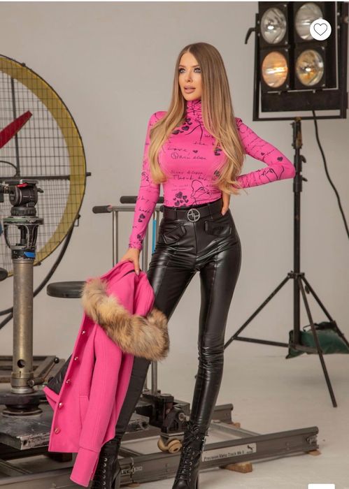 Alessa кожен клин