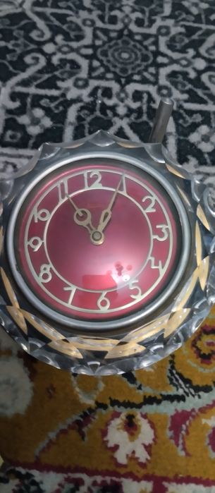 Продам часы в не рабочем состоянии