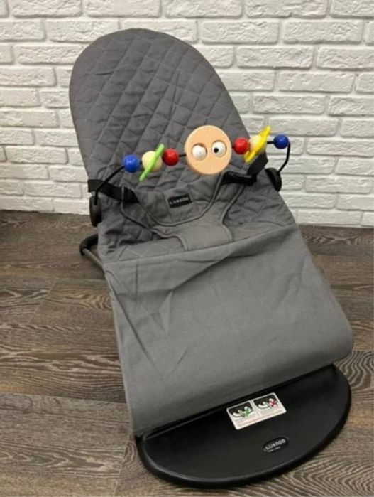 Детский шезлонг.