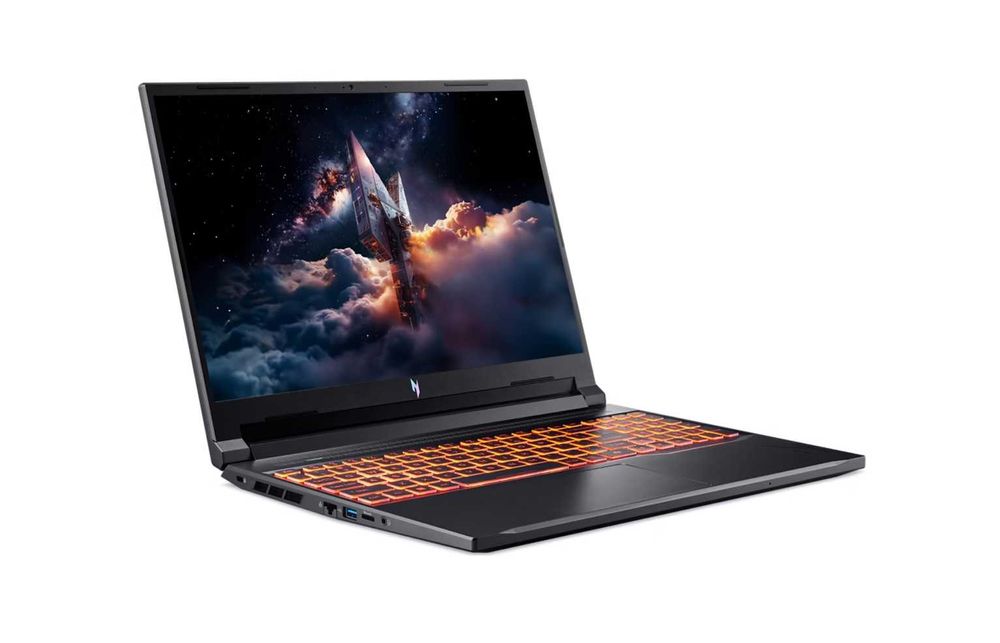 Игровой ноутбук ACER NITRO R5-240/16GB/512GB/8gb RTX 5050 IPS 180Hz